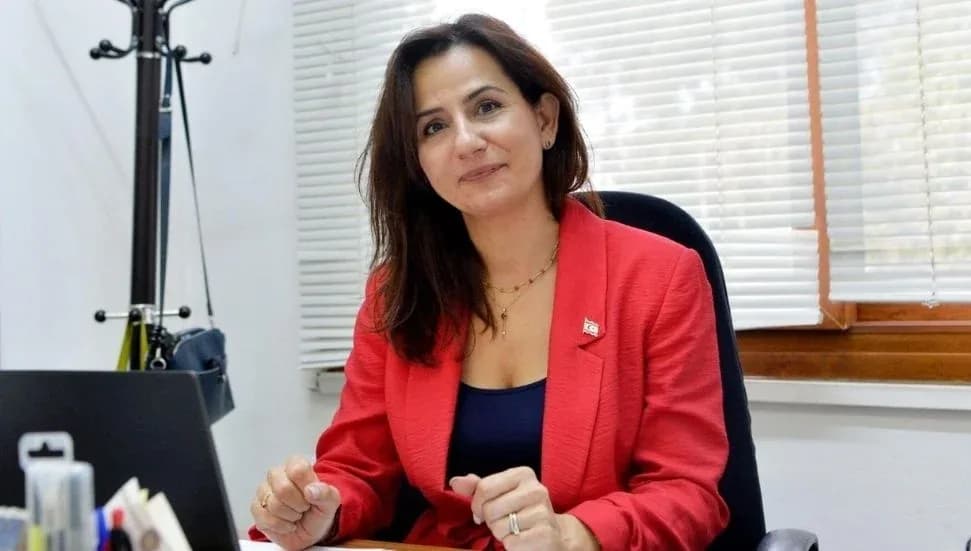 Nedime Serakıncı'dan meme kanserine karşı erken tanı vurgusu: Genetik yatkınlığa sahip olmak kader değil
