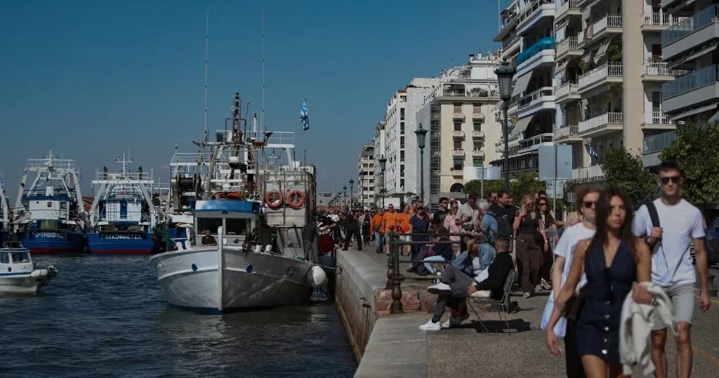 Yunanistan’da balıkçılar artan yakıt maliyetleri nedeniyle iş bıraktı