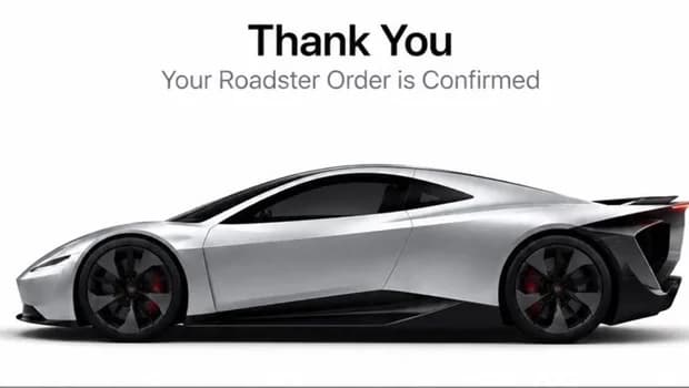 Tesla'nın uçan otomobilinin peşinatı 500 bin dolar. Davet edilirseniz aracı alabilirsiniz