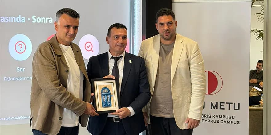 Bilim Kafe'de yapay zeka konuşuldu