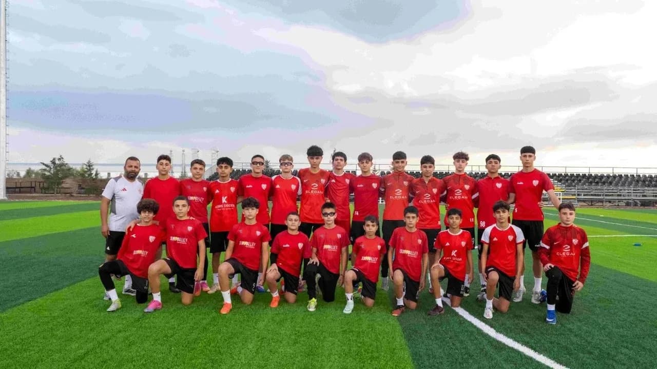 Gönyeli Spor Kulübü Genç Takımı da Antrenmanlarını Yakın Doğu Üniversitesi Spor Tesisleri’nde Yapacak
