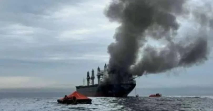 İran, Hürmüz Boğazı’nda LPG tankerini vurduğunu duyurdu