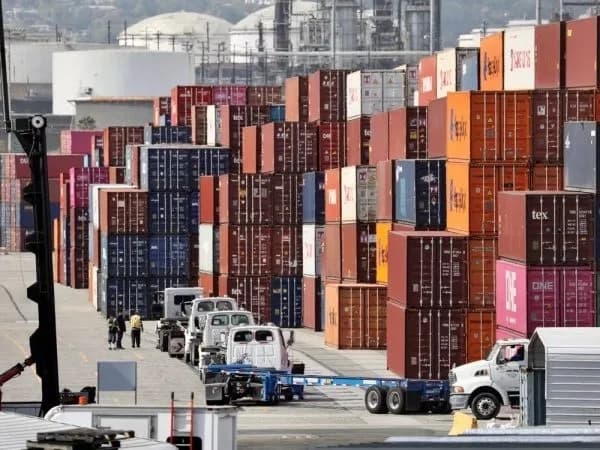 Güneyin kasasına liman ve havalimanlarından 1,57 milyar euro girdi