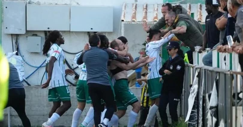 Ünal’ı olan kazanır: 2-3