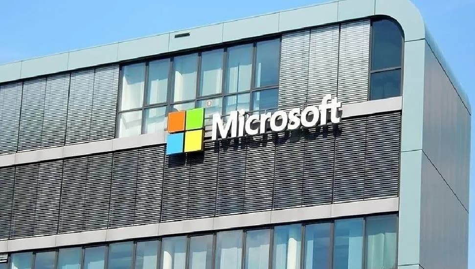 Microsoft'tan çalışanlarına gönüllü işten ayrılma teklifi