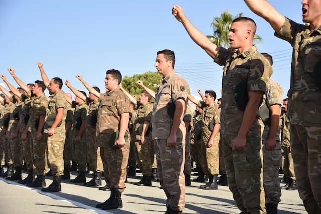 Güneyde orduya 400 yeni astsubay kadrosu: 700 sözleşmeli asker için de alım başladı