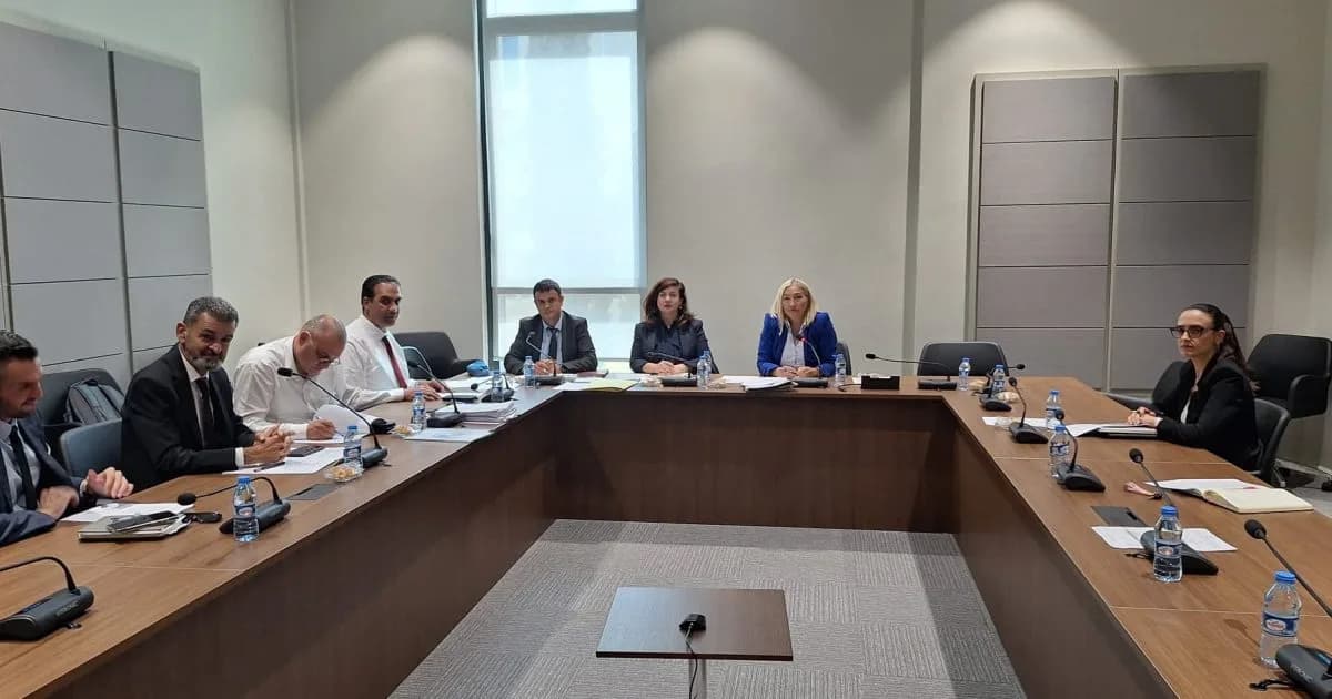 Hukuk Komitesi, yurtlarla ilgili yasa tasarısında ikinci görüşmeyi tamamladı