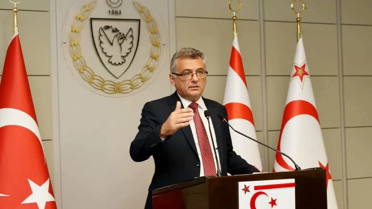 Cumhurbaşkanı Erhürman, Kıbrıs sorununu Ankara'da değerlendirecek
