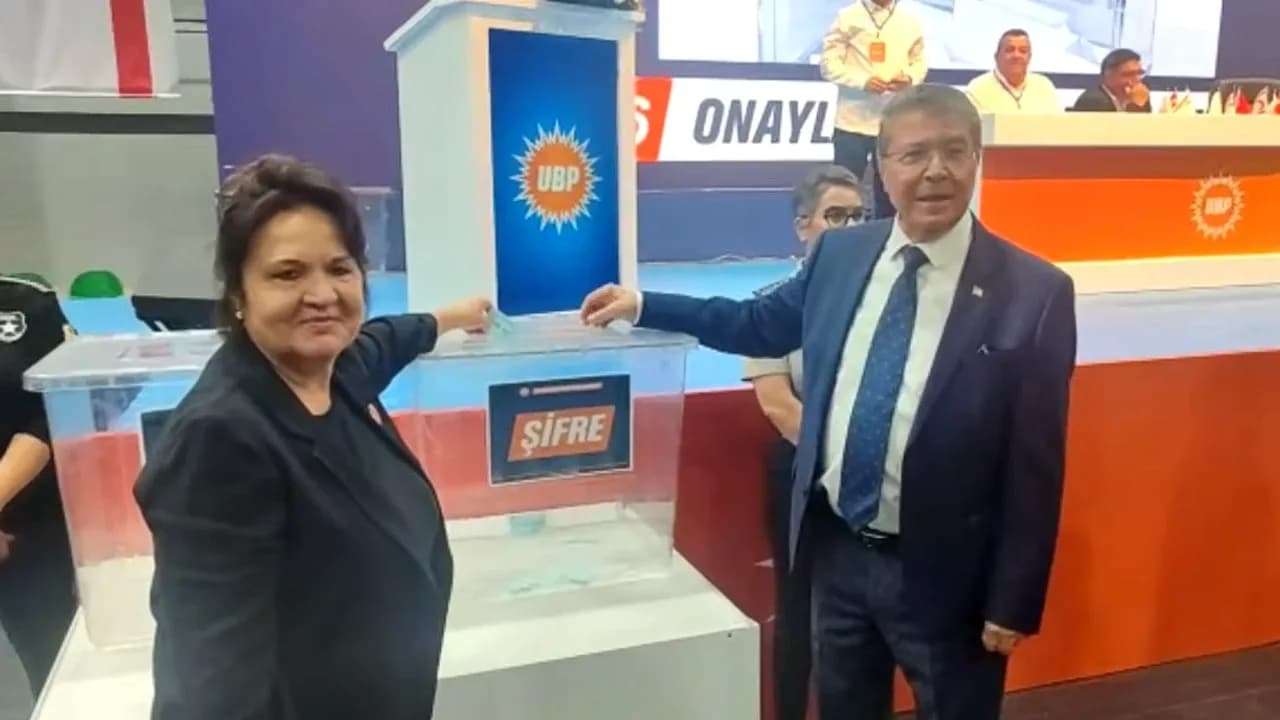 UBP'de dijital adaylık yarışı başladı: İlk oyları Üstel ve eşi kullandı