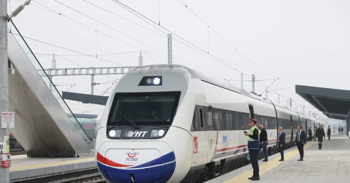 Çerkezköy-Kapıkule Hızlı Demiryolu Hattı’nda seferler başladı