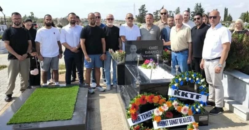 Cahit Kasapoğlu kabri başında anıldı