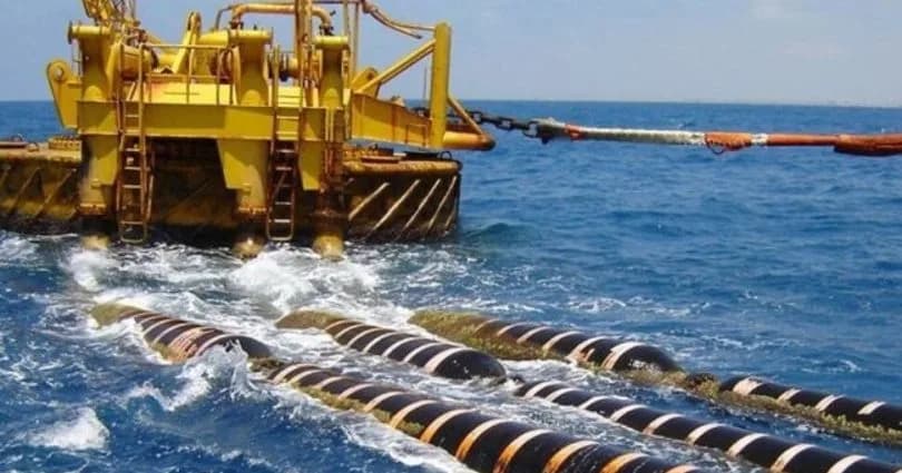 Fransa, Yunanistan-GKRY-İsrail elektrik hattı projesinin ertelenmesini istedi