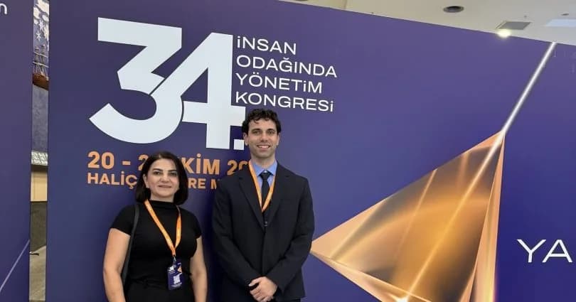 Creditwest Bank insan kaynakları ekibi, PERYÖN’ün 34’üncü İnsan Odağında Yönetim Kongresi’ne katıldı