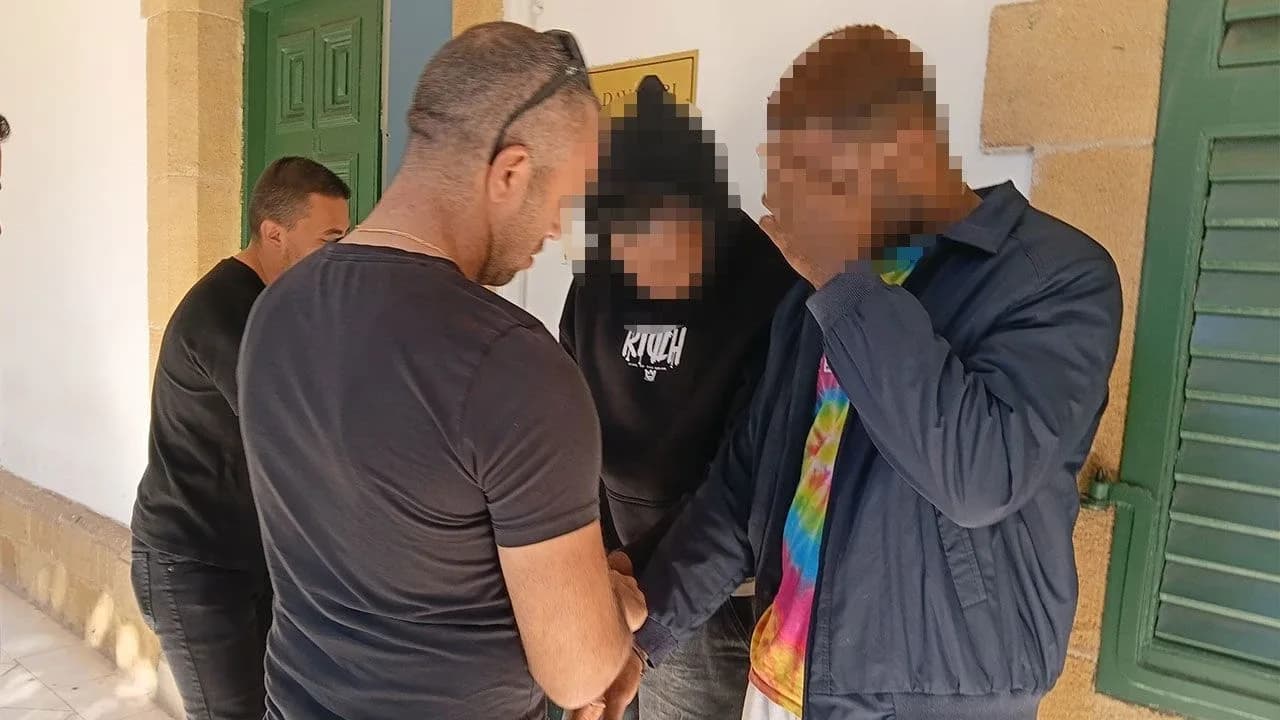 Yarım milyonluk gümrüksüz ürüne el konuldu