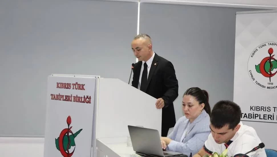 Tabipler Birliği'nin başkanlığına yeniden Ceyhun Dalkan seçildi