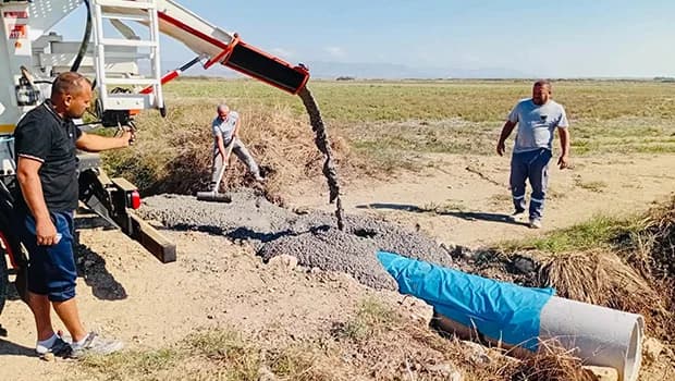 Geçitkale-Serdarlı Belediyesi, kurudere ova yollarında altyapıyı güçlendirdi