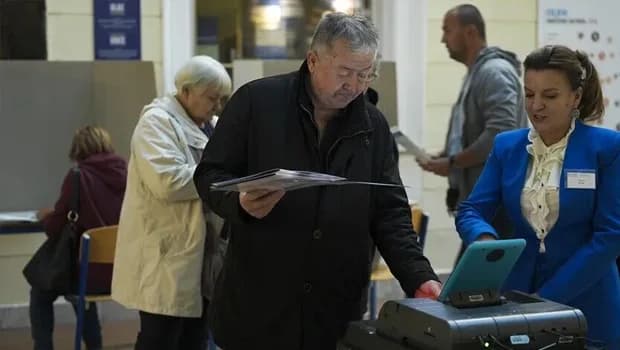 Bosna Hersek'te Becirovic, Filipovic ve Cvijanovic seçim zaferini ilan etti