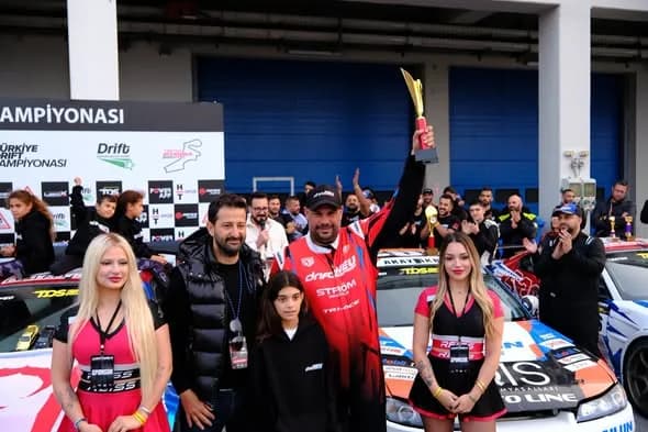 Drift Neu Racing Team, İstanbul Park’a damga vurdu; Dört kupayla ve zaferle döndüler
