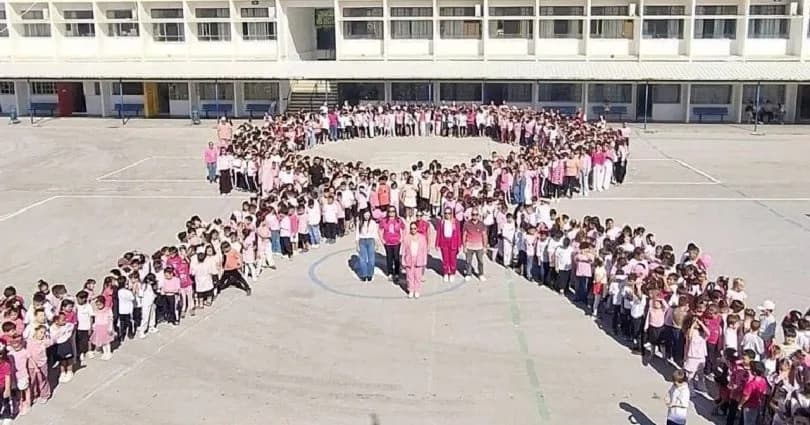 23 Nisan İlkokulu’ndan pembe dayanışma