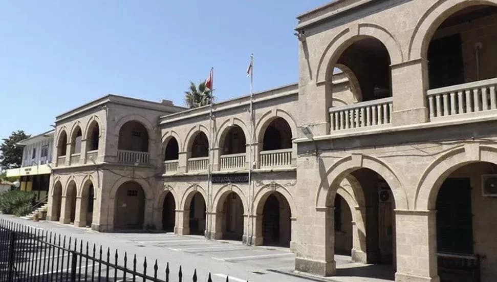 İki ayrı trafo merkezine müdahale edildiği iddiasıyla tutuklanan iki KIB-TEK çalışanı teminata bağlandı