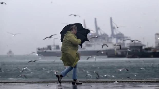 İstanbul'da okullar yarın da tatil