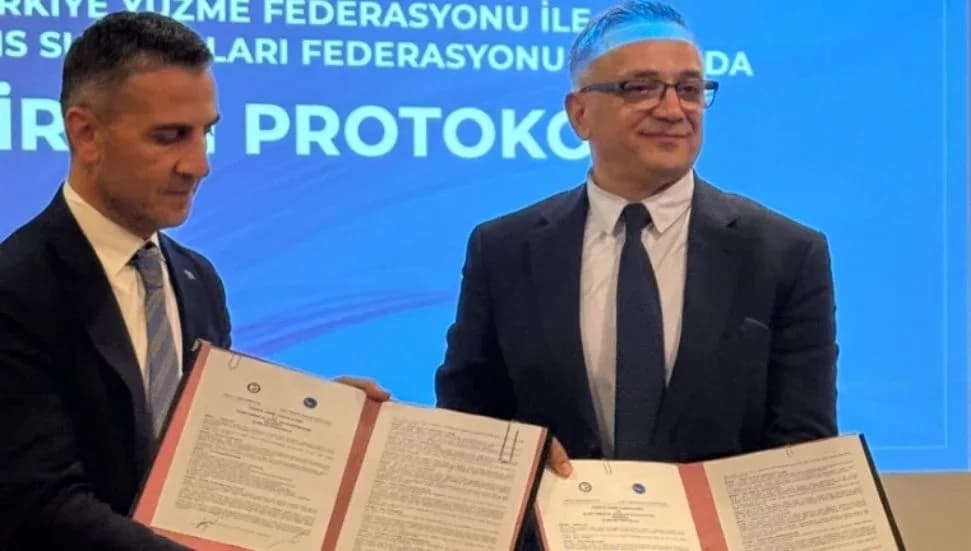 Su Sporları Federasyonu ile Türkiye Yüzme Federasyonu arasında protokol imzalandı