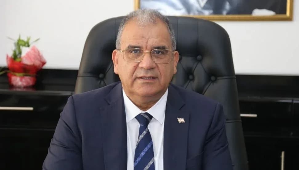 Faiz Sucuoğlu: Cumhuriyet, özgürlük ve çağdaşlaşmanın simgesidir