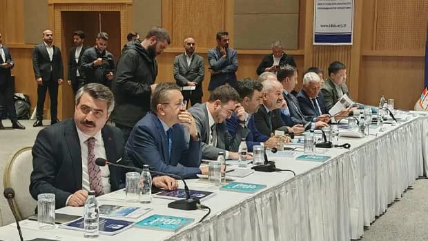 Özçınar, TDBB Yönetim Kurulu toplantısına katıldı