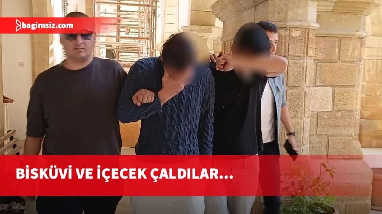 Seyyar büfenin kilidini kırarak yiyecek ve içecek çaldılar!