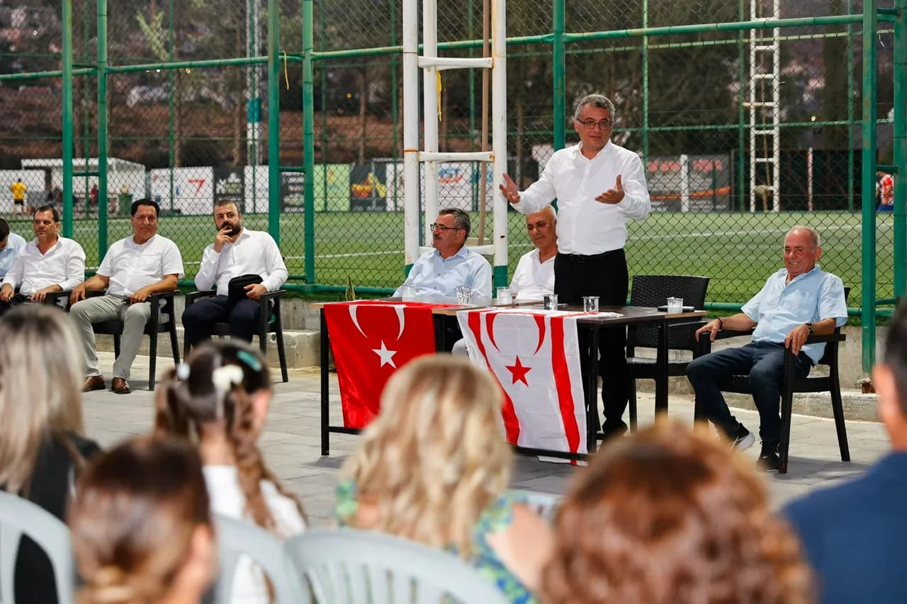 Cumhurbaşkanı Erhürman, Boğazköy, Dikmen ve Taşkent’i ziyaret etti