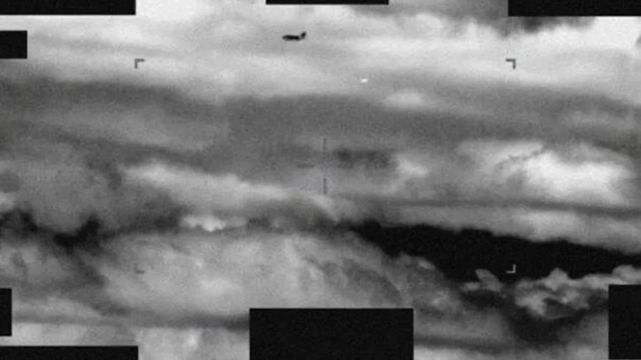 Pentagon Yeni UFO ve UAP Görüntülerini Yayımladı: 41 Dosya Açıldı