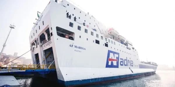 Kıbrıs–Yunanistan feribotu için 2027 uyarısı
