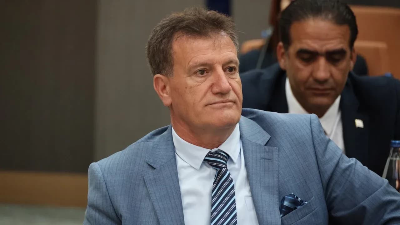 Arıklı'dan Lefke Gazi Lisesi açıklaması