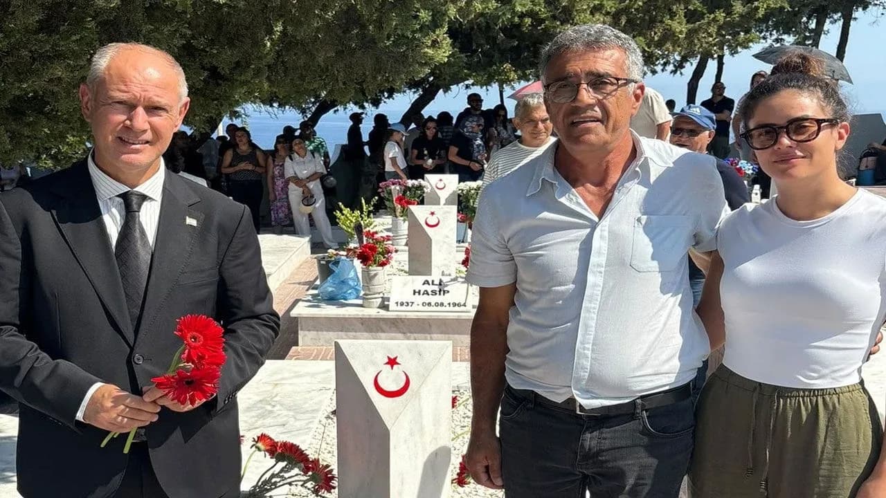 Hasipoğlu: Erenköy, gençlerin vatan uğruna neleri göze alabileceğinin destanıdır