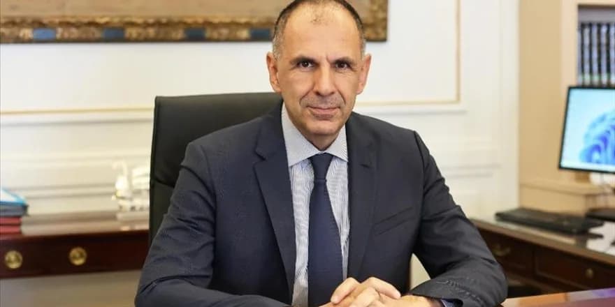 Yerapetridis: “Sakin sular, ulusal hedefe hizmet etme aracıdır”