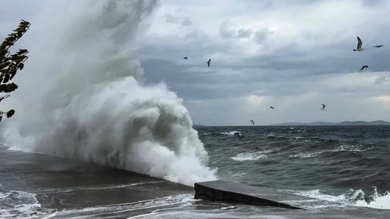 Güney Kıbrıs’ta turuncu alarm!