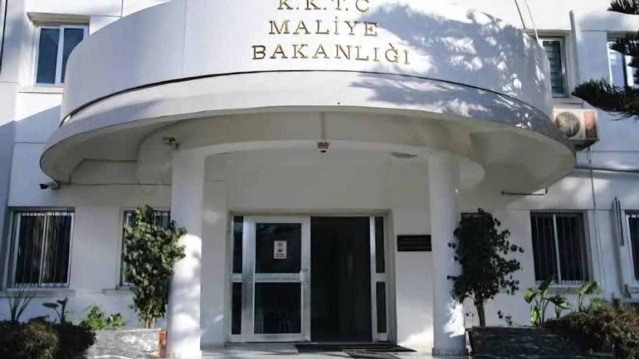 Maliye tek günde milyarlık borçlandı: 4,7 milyar TL ve üç farklı dövizde yeni borç
