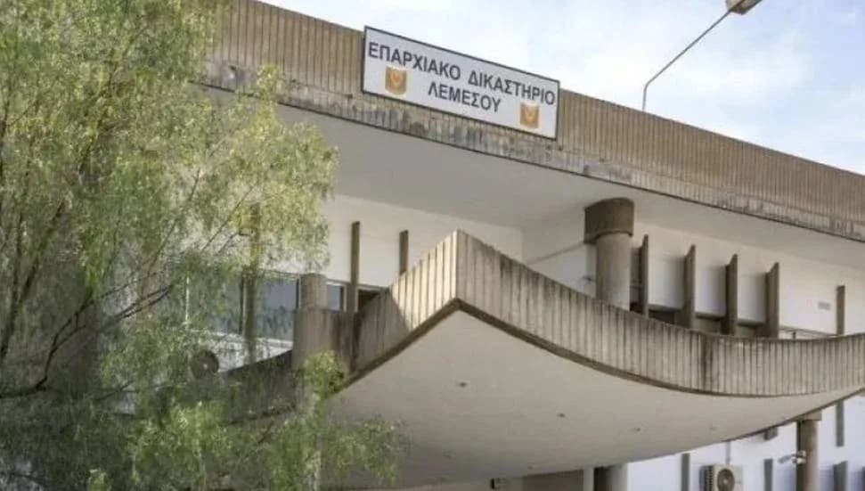 Eski Başsavcı Yardımcısı ve eski AİHM Yargıcı Lukaidis Ağır Ceza Mahkemesi'ne sevk edildi