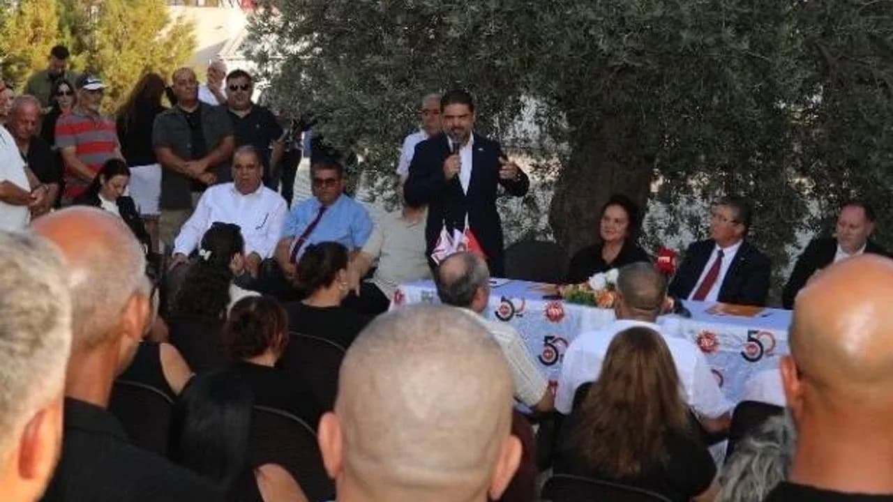 Savaşan’dan Kişi’ye yanıt: Halk hizmeti de sloganı da ayırt ediyor