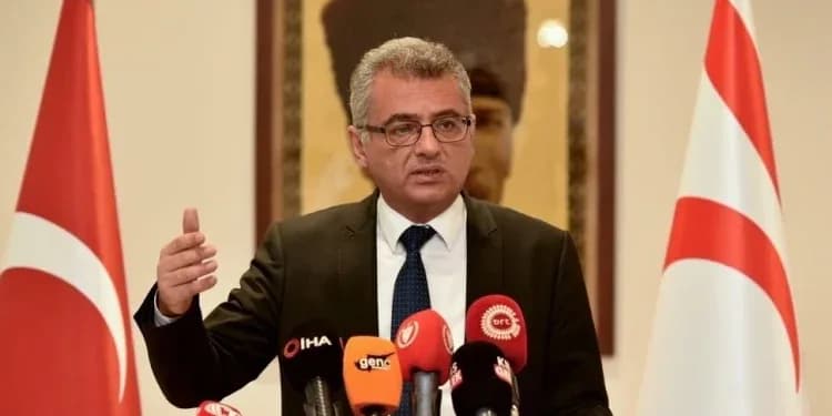 Erhürman: Çocukların futbol oynamasını engellemek insanlık açısından hezimettir
