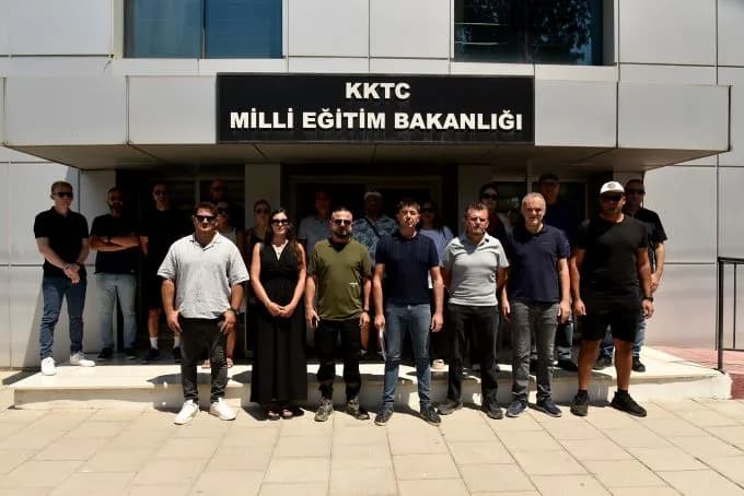 KTOEÖS’ten 20.40’ta gelen toplantı çağrısına tepki: Bugün Bakanlık önünde olacak