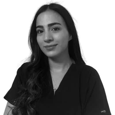 “Tüm Dişlerim Ağrıyor” Diyen Hastalarımıza: Gerçek Sorun Nerede?