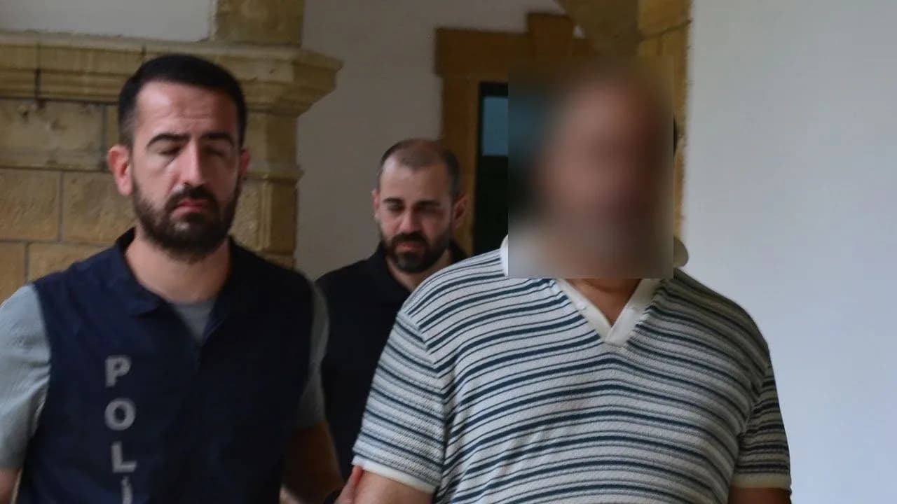 “Çok Zengin Bir İş Adamıyım” Dedi: Mahkeme Cezaevine Gönderdi