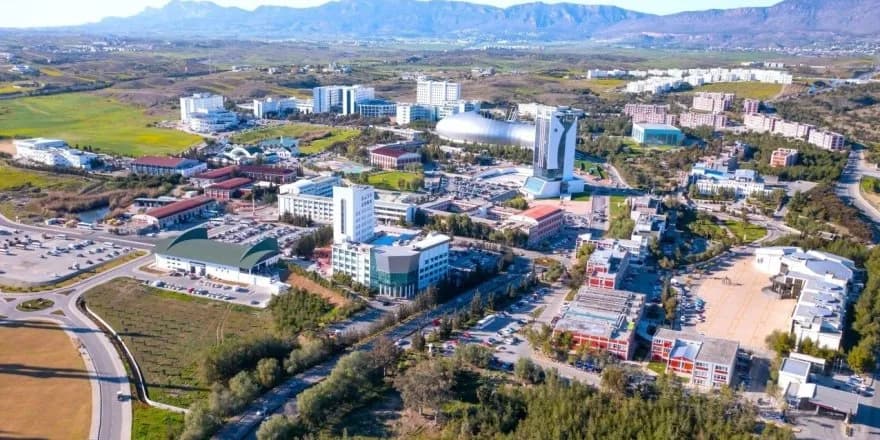 Yakın Doğu Üniversitesi’ne yatay geçiş başvuruları devam ediyor