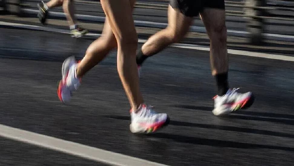 Sidney Maratonu organizatörleri, madalyalarda yapılan hatayı kabul etti