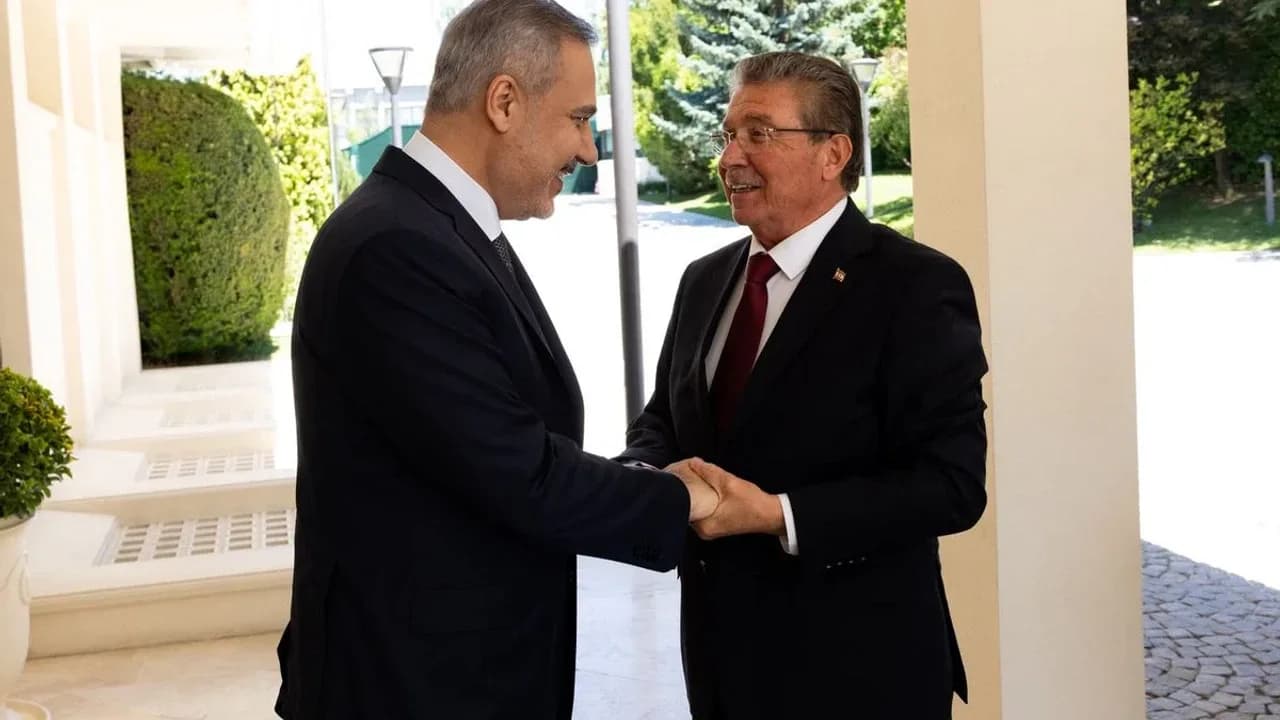 Üstel’den Hakan Fidan’ın Kıbrıs açıklamalarına destek