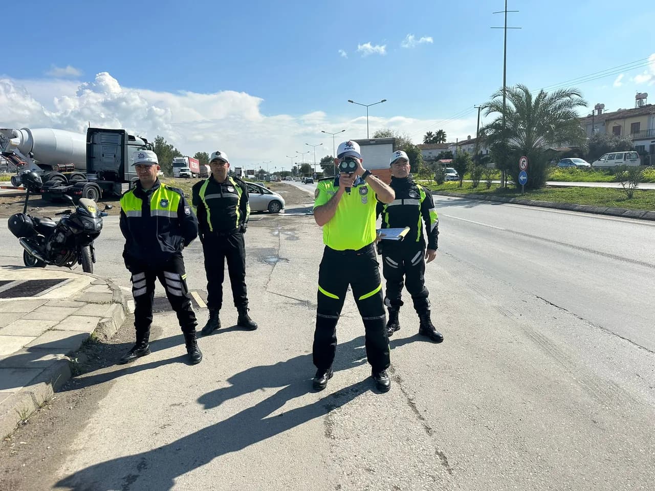 KKTC genelinde asayiş ve trafik denetimleri…