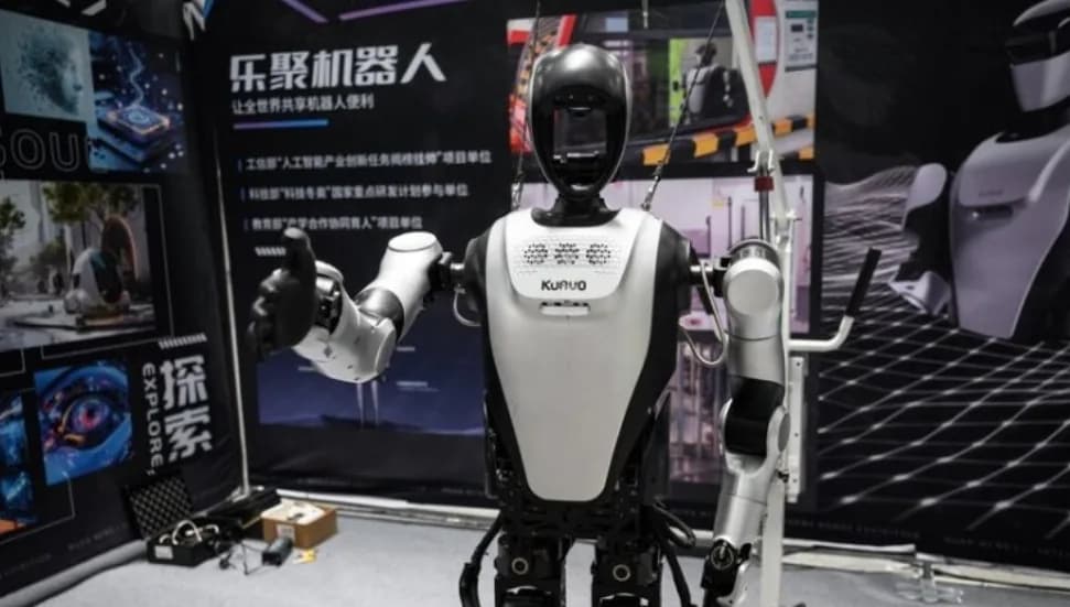 Pekin'deki parklarda 72 robot görev yapmaya başladı