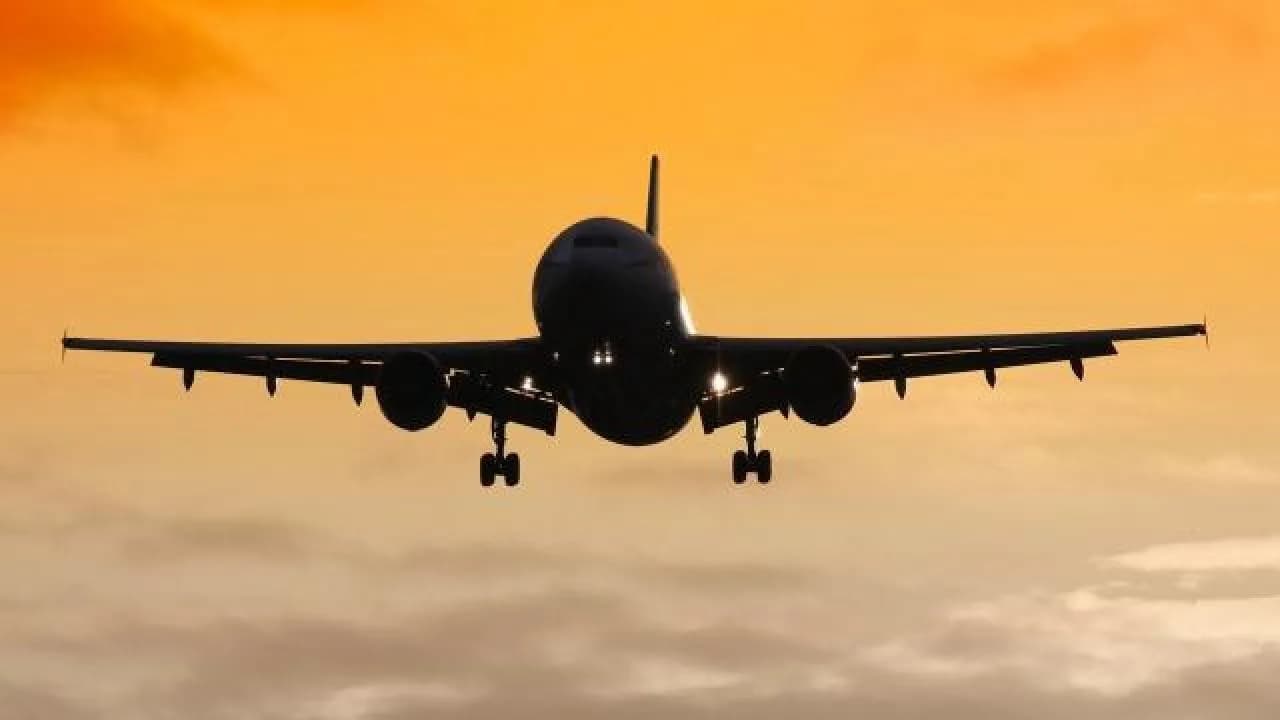 Larnaka’ya günde 230, Baf’a 95 uçuş