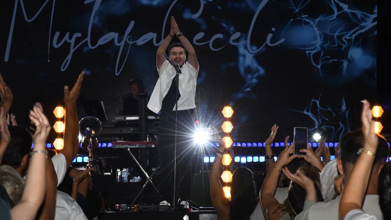 Serdarlı Babutsa Festivali Mustafa Ceceli konseriyle tamamlandı